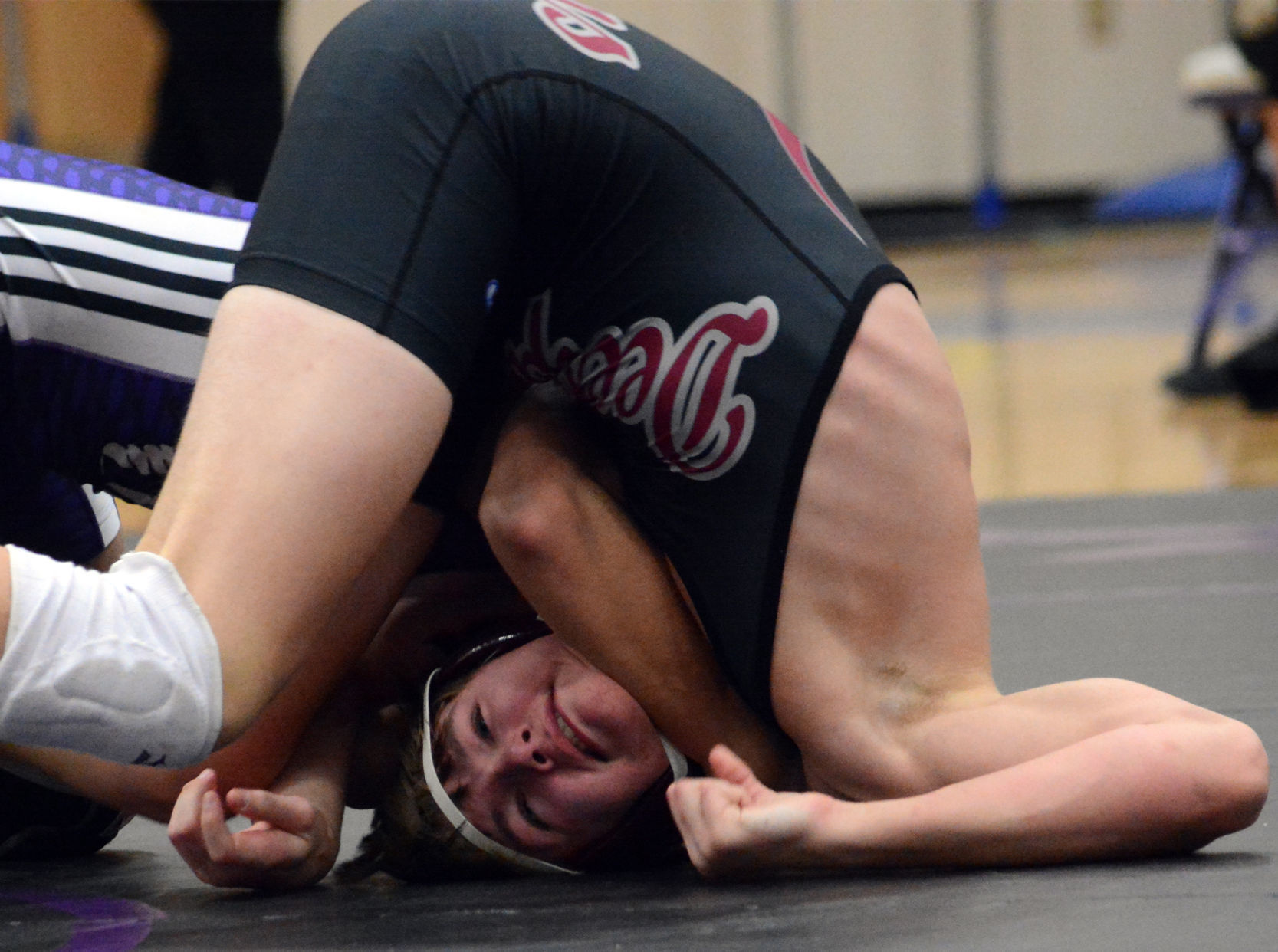 Deerfield wrestler.jpg